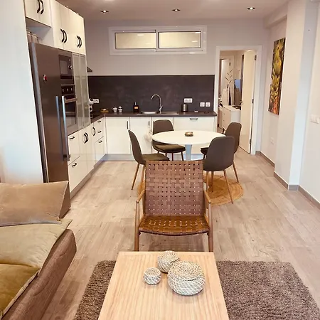7 Apartment *